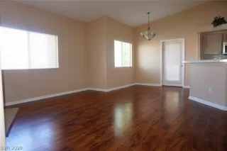 Photo #4: 2199001 Listing 