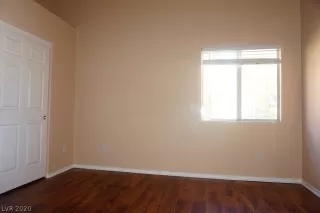 Photo #6: 2199001 Listing 