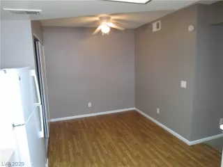 Photo #5: 2199035 Listing 