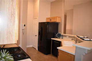 Photo #4: 2199131 Listing