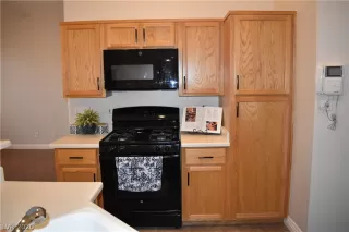 Photo #6: 2199131 Listing