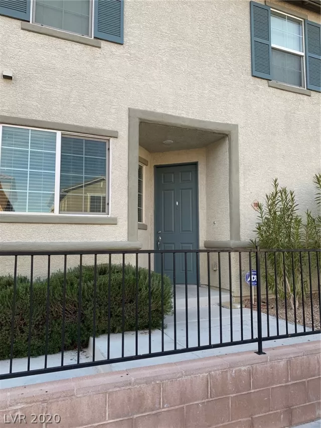 MLS: 2199152 Condo For Sale