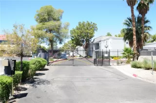 Photo #2: 2199245 Listing 