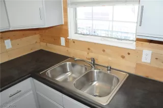 Photo #5: 2199245 Listing 