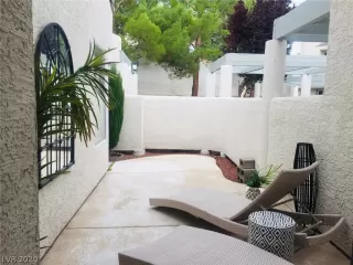 Photo #2: 2199251 Listing 