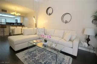 Photo #3: 2199251 Listing 