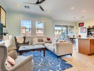 Photo #3: 2199274 Listing 