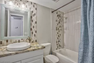 Photo #4: 2199279 Listing 