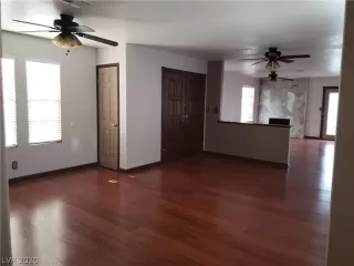 Photo #2: 2199292 Listing 