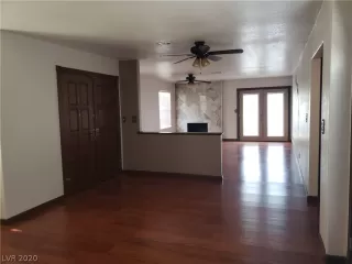 Photo #3: 2199292 Listing 