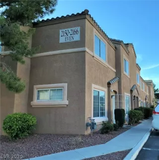 Photo #2: 2199401 Listing