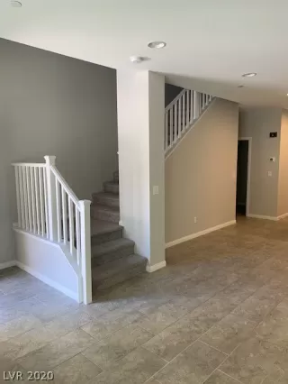 Photo #2: 2199458 Listing 