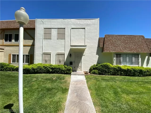 MLS: 2199459 Condo For Sale