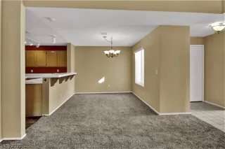 Photo #2: 2199513 Listing