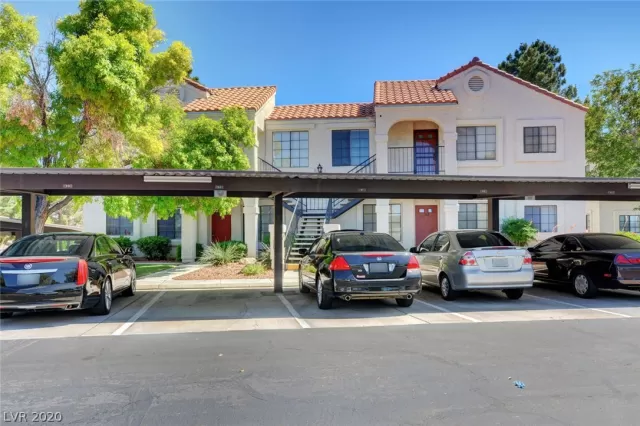 MLS: 2199648 Condo For Sale