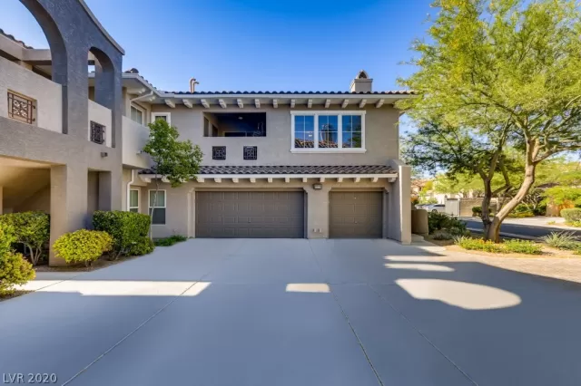 MLS: 2199664 Condo For Sale