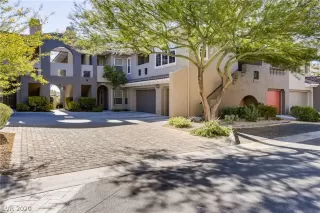 Photo #1: 2199664 Listing 