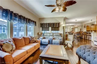 Photo #5: 2199664 Listing 