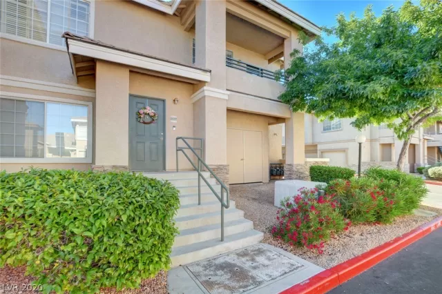 MLS: 2199673 Condo For Sale