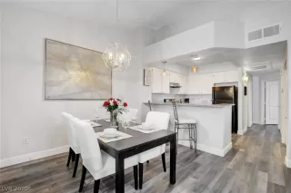 Photo #1: 2199673 Listing 