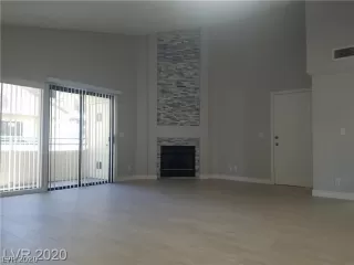 Photo #4: 2199693 Listing 