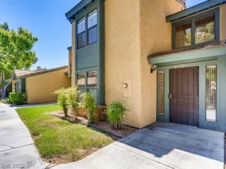 Photo #2: 2199857 Listing 