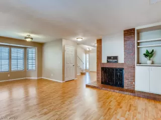 Photo #6: 2199857 Listing 