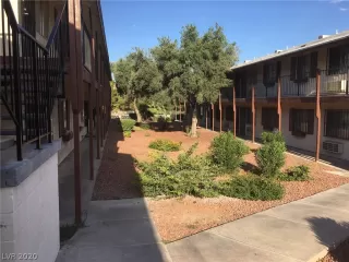 Photo #2: 2199901 Listing 