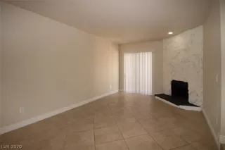 Photo #2: 2199914 Listing