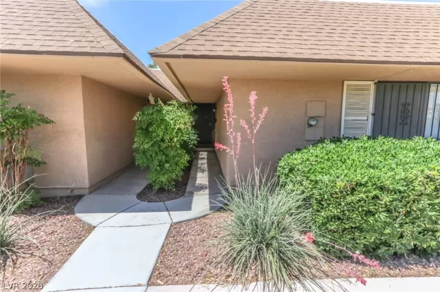 MLS: 2199915 Condo For Sale