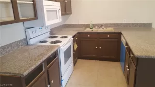 Photo #2: 2199943 Listing 