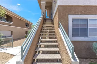 Photo #1: 2200008 Listing