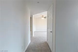 Photo #2: 2200008 Listing