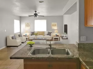 Photo #1: 2200033 Listing