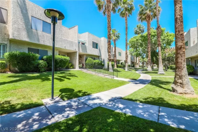 MLS: 2200062 Condo For Sale