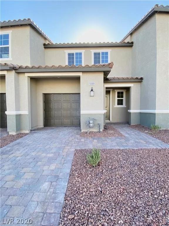 MLS: 2200193 Condo For Sale