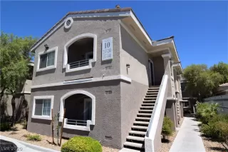 Photo #1: 2200203 Listing