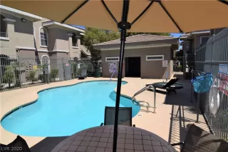 Photo #2: 2200203 Listing