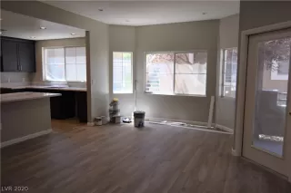 Photo #4: 2200203 Listing