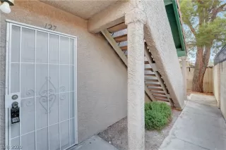 Photo #2: 2200322 Listing 