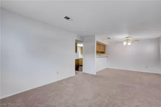 Photo #6: 2200322 Listing 