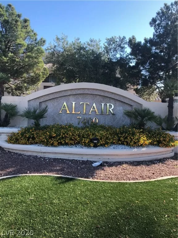 MLS: 2200383 Condo For Sale