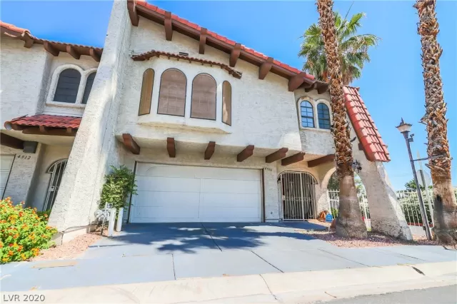 MLS: 2200394 Condo For Sale