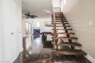 Photo #4: 2200394 Listing