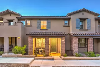 Photo #4: 2200441 Listing