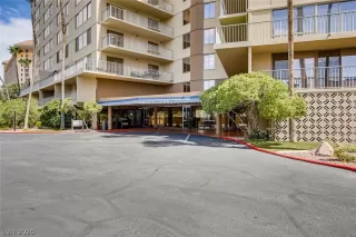 Photo #1: 2200455 Listing 