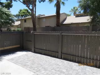 Photo #1: 2200490 Listing 