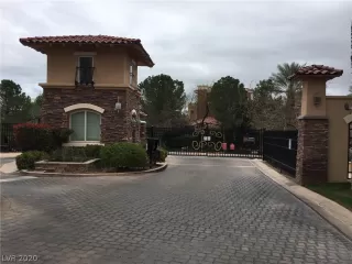 Photo #2: 2200552 Listing 