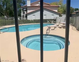 Photo #4: 2200563 Listing