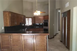 Photo #2: 2200570 Listing 